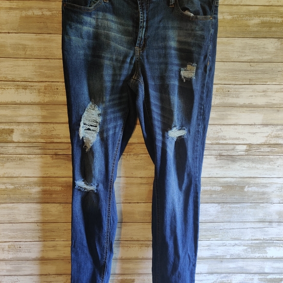 refuge Denim - Refuge Distressed Skinny Jeans